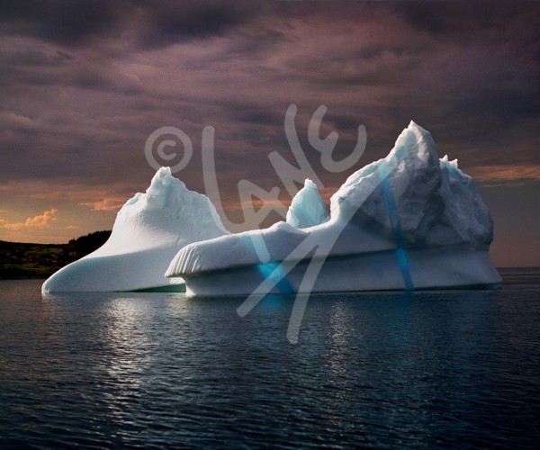 Twillingate, iceberg in blues